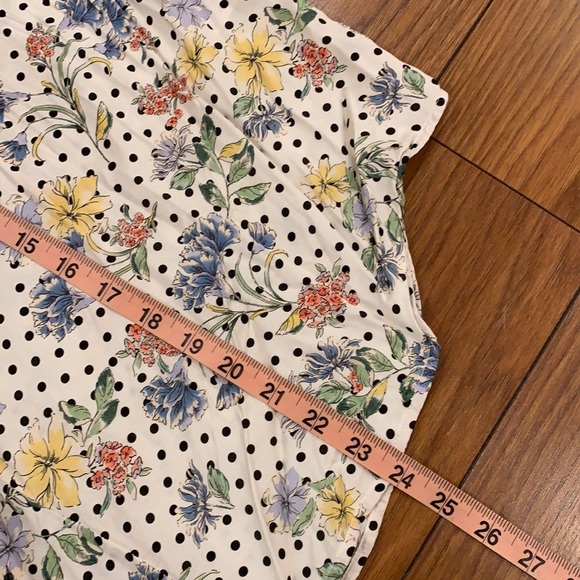 Anthro dRA Los Angelos White Polka Dot Floral Shirt - Picture 9 of 13